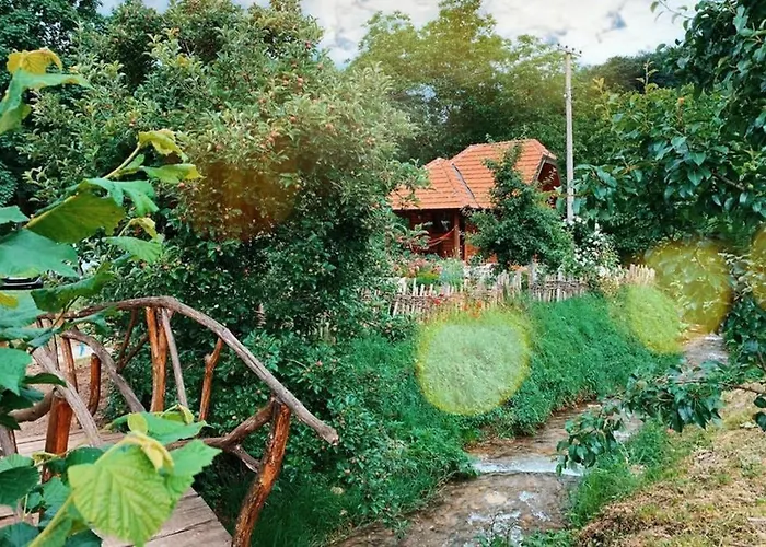 Sum Rzava 度假居 *